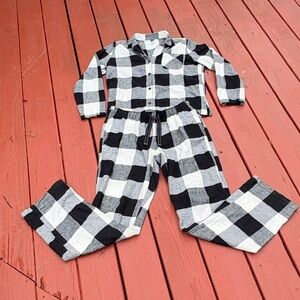 Old Navy Women’s Two Piece Black And White Plaid Small Sleepwear Set